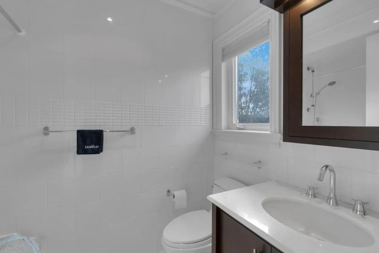Luxury 4Br - Pool Table - 10 Min To Yorkdale Mall Toronto Holiday home